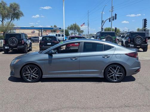 2019 Hyundai ELANTRA Sport