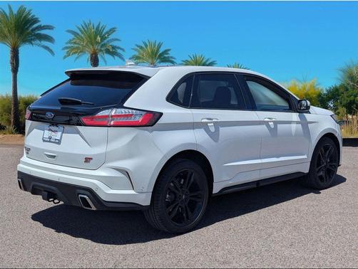 Star White Metallic Tri-Coat 2020 Ford Edge ST