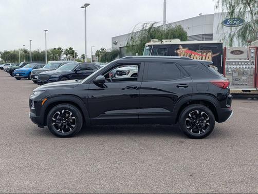 Mosaic Black Metallic 2023 Chevrolet Trailblazer LT