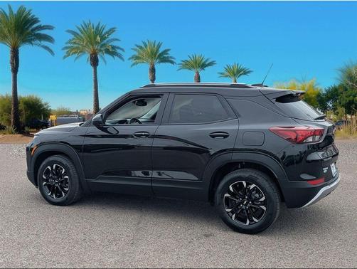 Mosaic Black Metallic 2023 Chevrolet Trailblazer LT