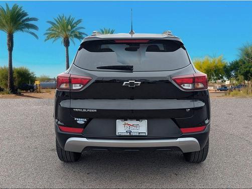 Mosaic Black Metallic 2023 Chevrolet Trailblazer LT