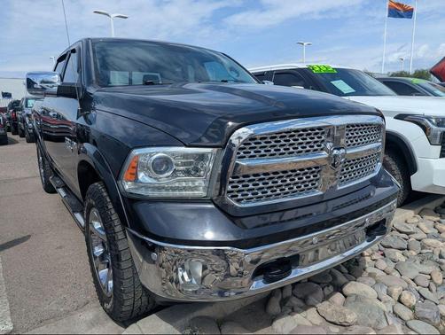 Maximum Steel Metallic Clearcoat 2017 RAM 1500 Laramie