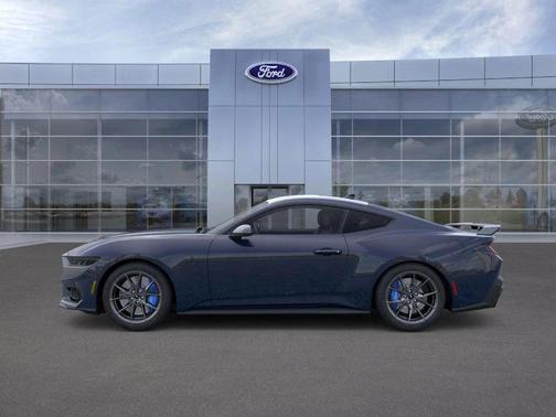 2025 Ford Mustang Dark Horse Fastback
