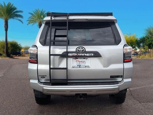 2016 Toyota 4Runner SR5