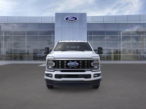2026 Ford F-350 Platinum