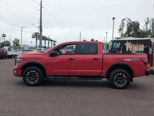 2024 Nissan Titan PRO-4X