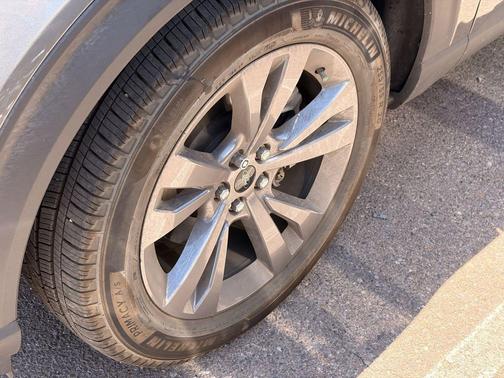 Carbonized Gray Metallic 2023 Ford Explorer XLT