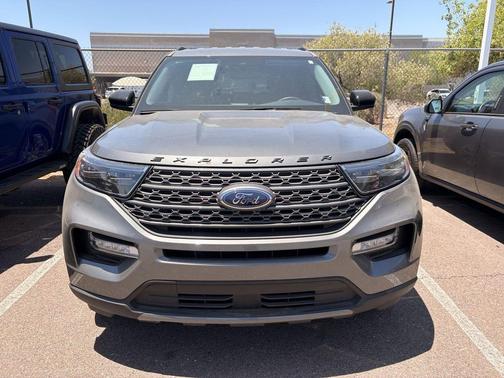 Carbonized Gray Metallic 2023 Ford Explorer XLT