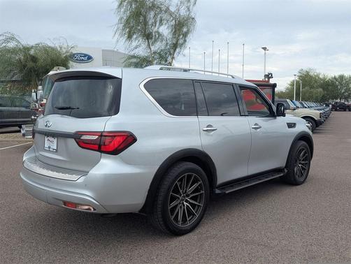 2020 INFINITI QX80 Luxe