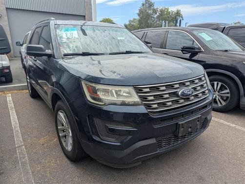 2017 Ford Explorer Base