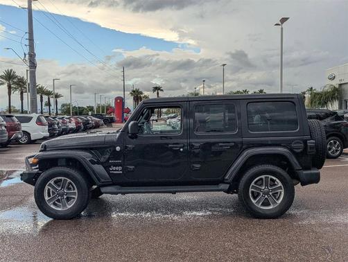 2020 Jeep Wrangler Unlimited Sahara
