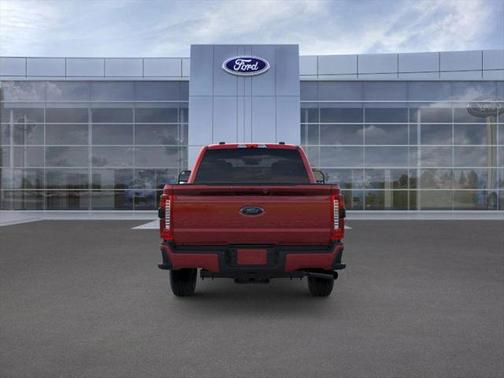 2025 Ford F-250 XLT