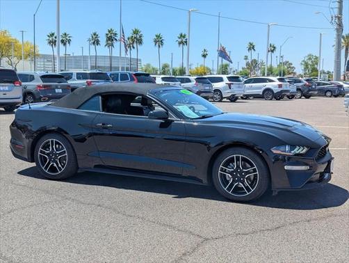 2022 Ford Mustang EcoBoost Premium