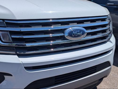Oxford White 2020 Ford Expedition XLT