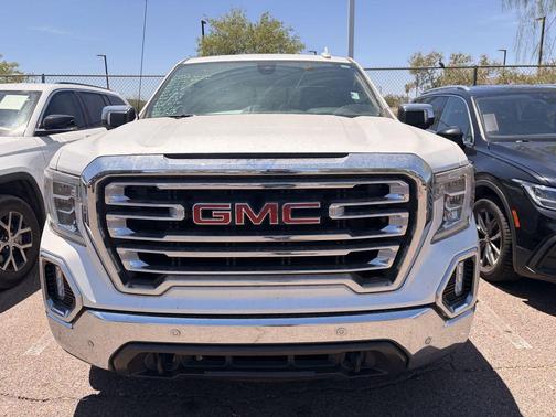 White Frost Tricoat 2019 GMC Sierra 1500 SLT