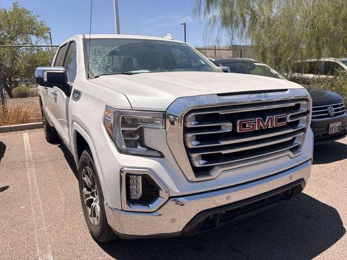 White Frost Tricoat 2019 GMC Sierra 1500 SLT