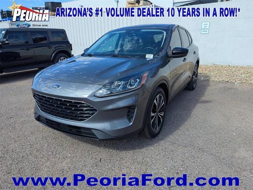 2022 Ford Escape SE