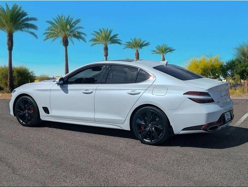 2023 Genesis G70 3.3T RWD