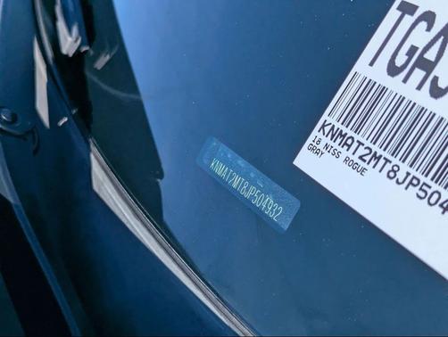 2018 Nissan Rogue SV