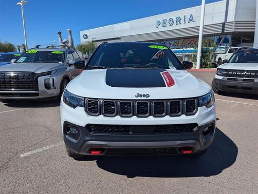 2024 Jeep Compass Trailhawk