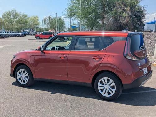 2023 Kia Soul LX