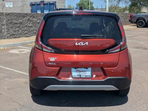 2023 Kia Soul LX