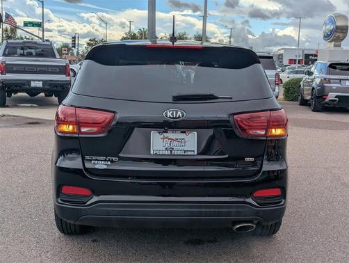 2019 Kia Sorento L