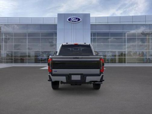 2025 Ford F-350 Platinum