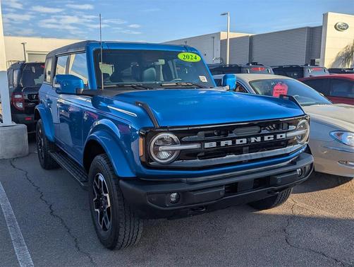 2024 Ford Bronco Outer Banks