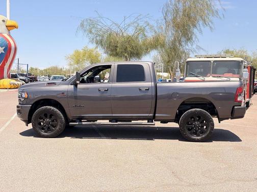 Granite Crystal Metallic Clearcoat 2020 RAM 2500 Big Horn Crew Cab 4x4 6'4' Box