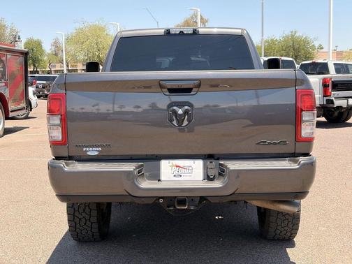 Granite Crystal Metallic Clearcoat 2020 RAM 2500 Big Horn Crew Cab 4x4 6'4' Box