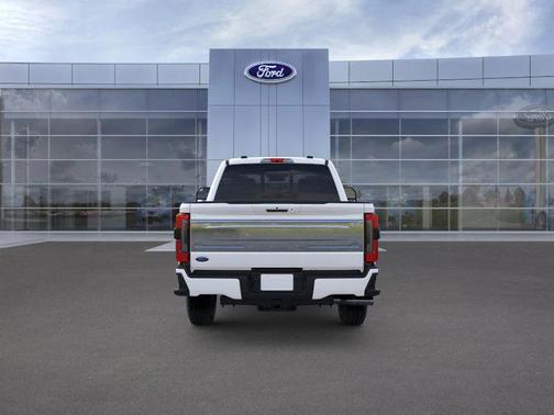 2025 Ford F-250 Platinum