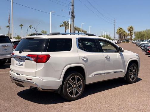 White Frost Tricoat 2018 GMC Acadia Denali