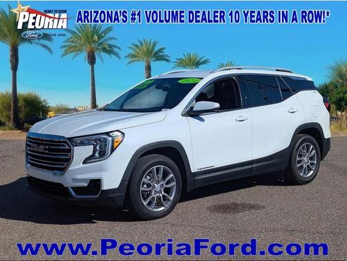 2024 GMC Terrain SLT