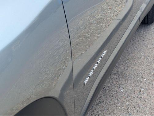 Sterling Metallic 2023 GMC Acadia FWD SLE