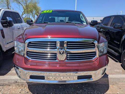 Delmonico Red Pearlcoat 2017 RAM 1500 Big Horn