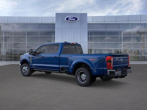 2026 Ford F-350 Lariat