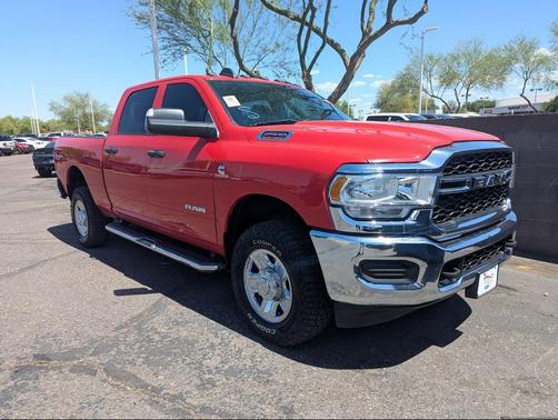 Flame Red Clearcoat 2022 RAM 2500 Tradesman Crew Cab 4x4 6'4' Box