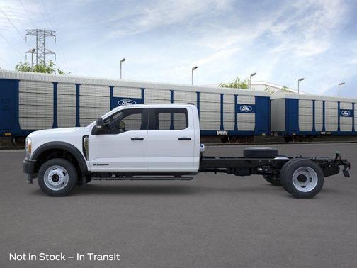 Oxford White 2026 Ford F-450