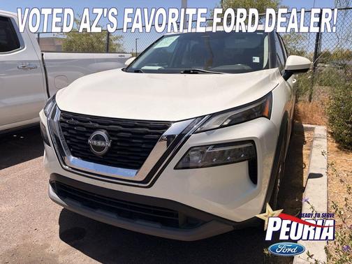 Pearl White Tricoat 2023 Nissan Rogue SV