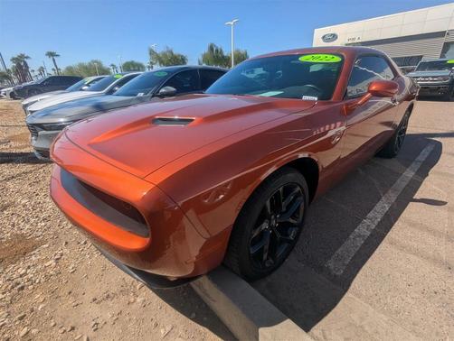 2022 Dodge Challenger SXT