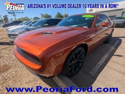 2022 Dodge Challenger SXT