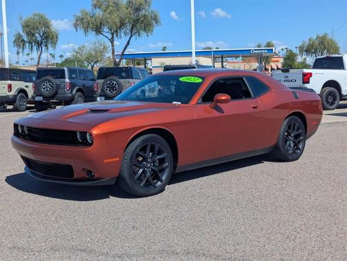 2022 Dodge Challenger SXT