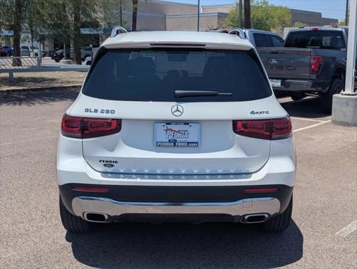 2023 Mercedes-Benz GLB 250 4MATIC