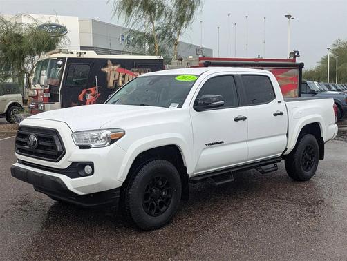 2022 Toyota Tacoma SR5