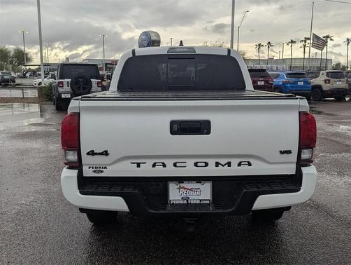 2022 Toyota Tacoma SR5