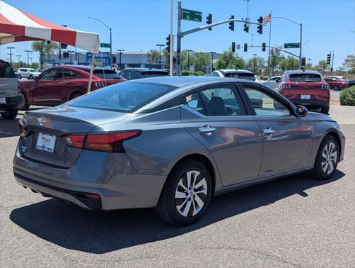 2023 Nissan Altima S FWD