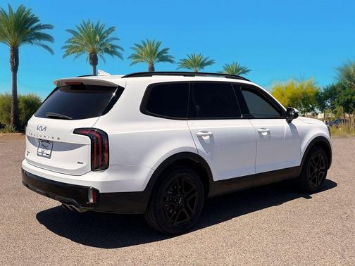 Glacial White Pearl 2024 Kia Telluride SX X-Line