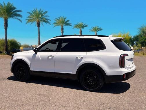 Glacial White Pearl 2024 Kia Telluride SX X-Line