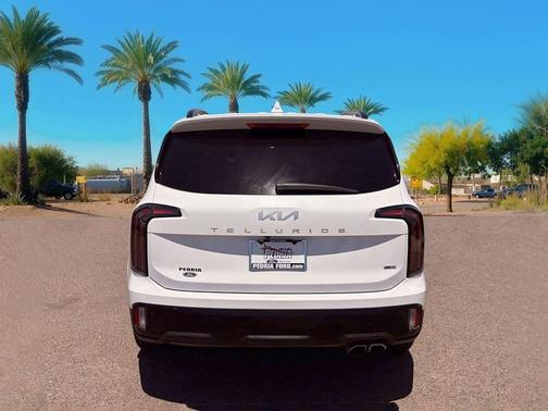 Glacial White Pearl 2024 Kia Telluride SX X-Line